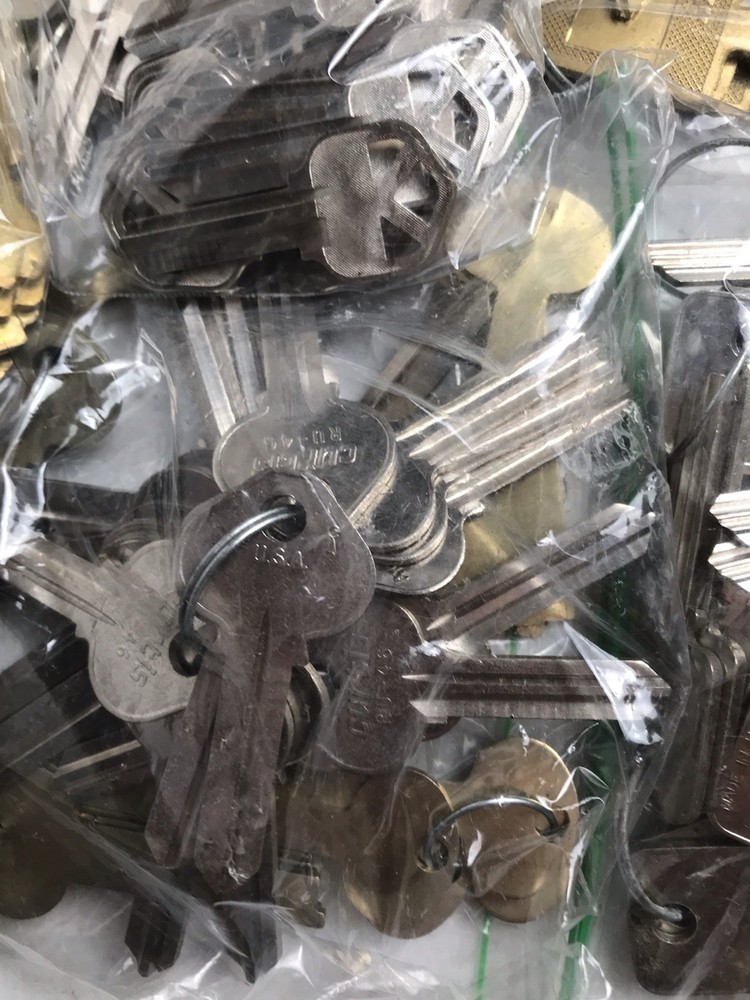 24 1/2 lb Blank Key Lot