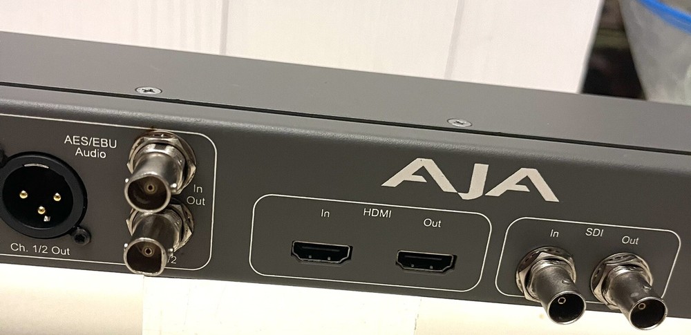 AJA KLHi-Box 102776 External Breakout Box