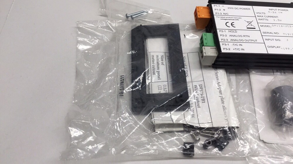 Omega DP116-JC2-9/26 Temperature Panel Meter 3 1/2 Digit Mini-size