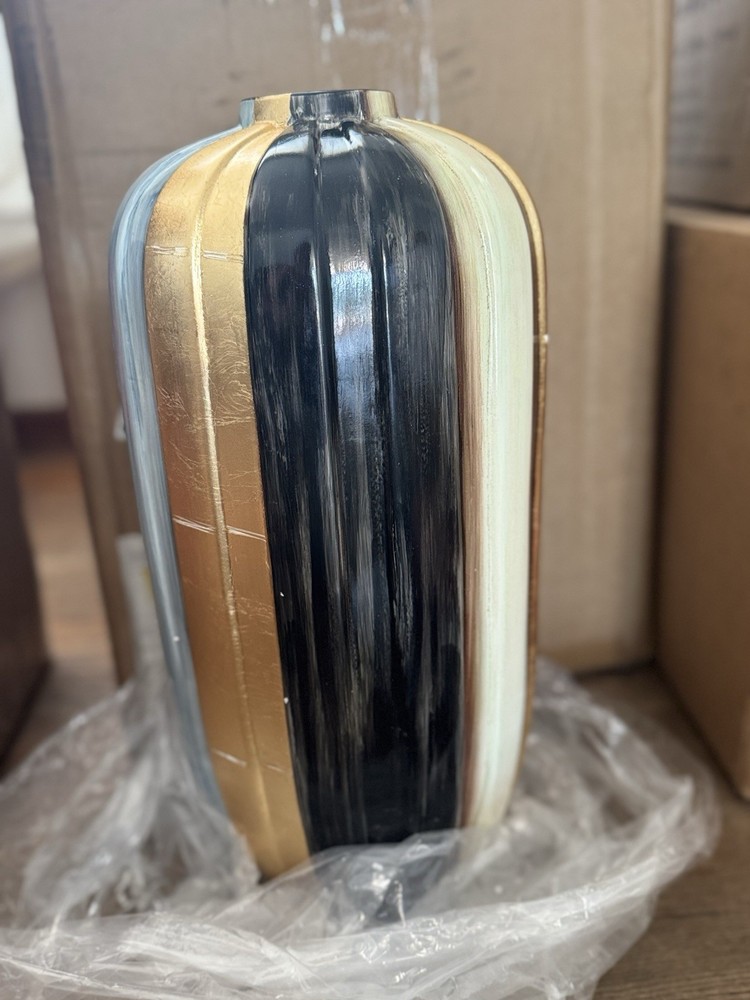 Artmax hand Crafted table case
