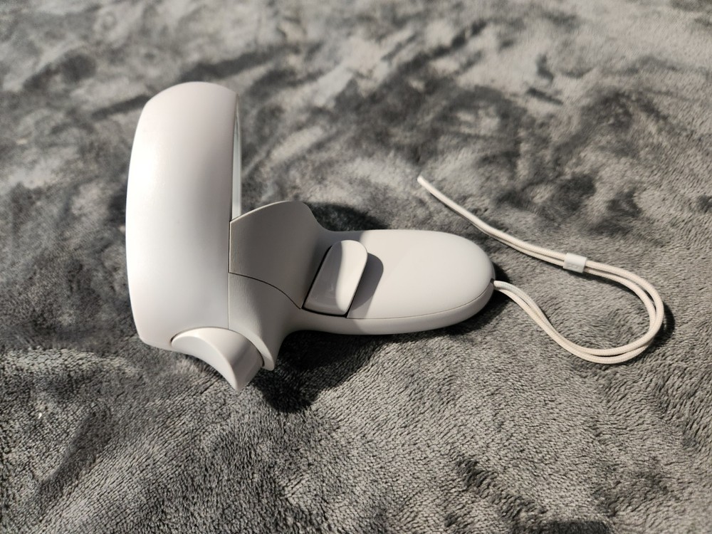 Oculus Quest 2 128GB VR Headset + Right Controller ONLY (Read Description)