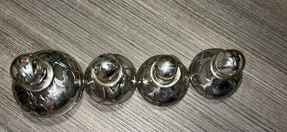 Circa 1905 elegant .999 fine solid silver lined aroma bottle set made by leading