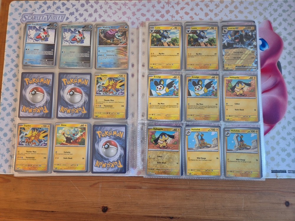 Twilight Masquerade 73% Part Complete Base Set Master Set