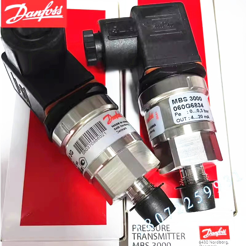 1pcs Danfoss Pressure Transmitter Sensor MBS3000 060G6834 0-0.3bar