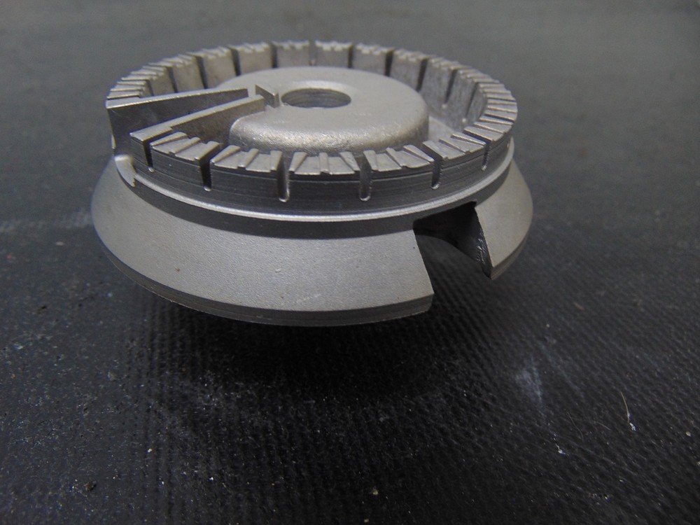 GE Range JGBP29MEM2BS Cooktop Burner Medium WB16K10055