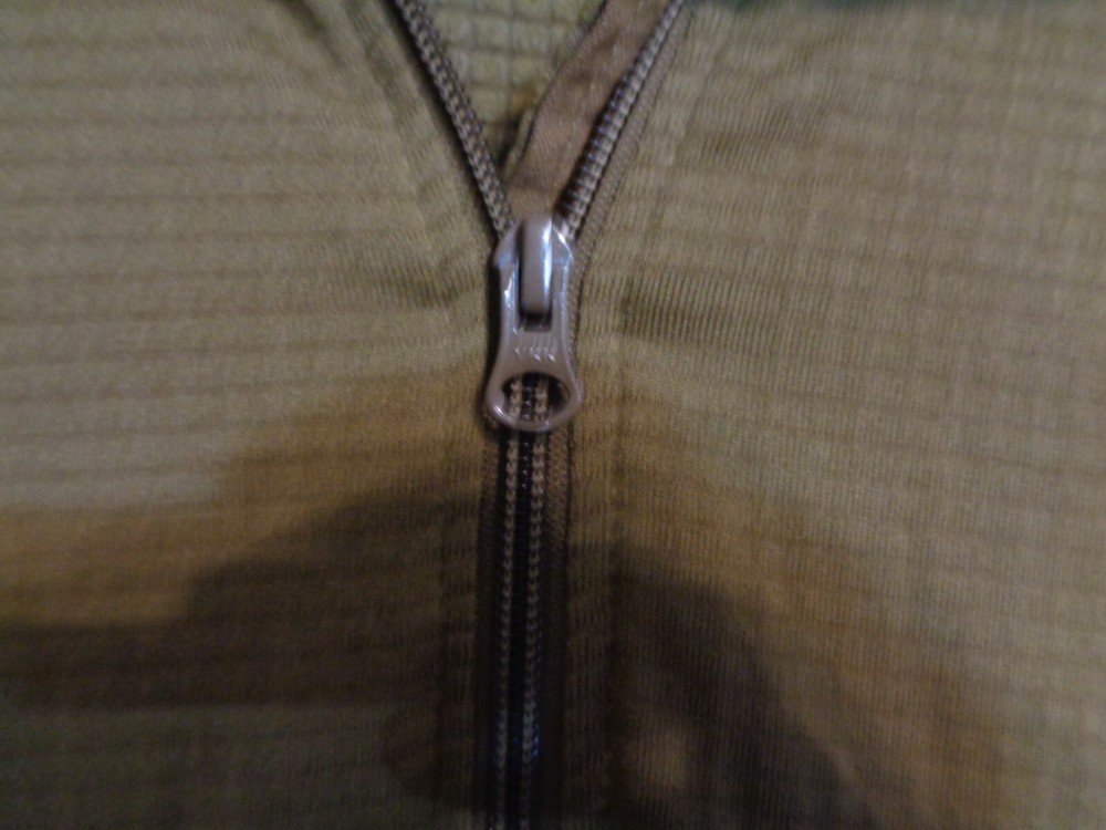 USMC Polartec FROG Grid Fleece 1/2 Zip Pullover Medium Regular Coyote Brown MR