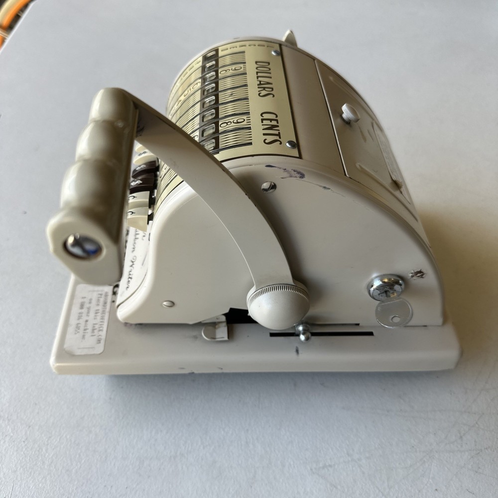 Paymaster 8000 Check Writer Beige w/key