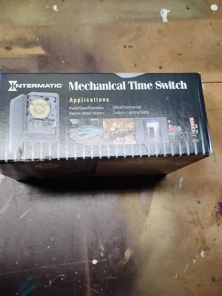 INTERMATIC Electromechanical Timer: 24 hr, 120V AC, DPST, Mechanical