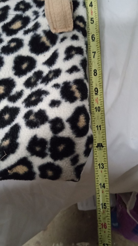 Animal Pouch