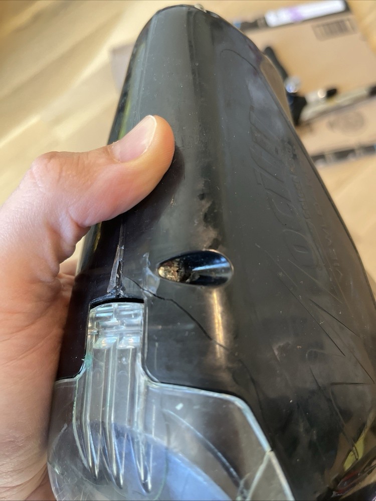 Viewloader Vlocity With Cracks In The Shell