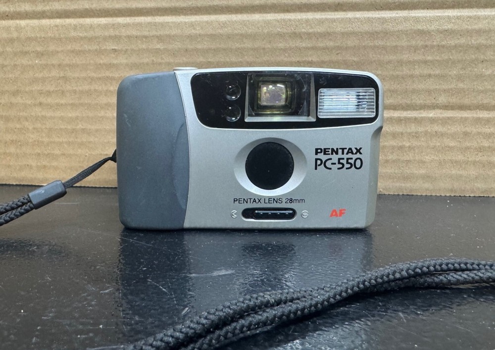VINTAGE CAMERA - PENTAX PC-550 -- (UNTESTED)