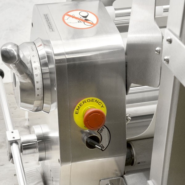 89" Floor Model Reversible Dough Sheeter with Roller Pin, 220V