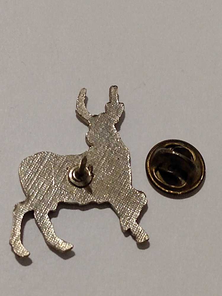 Deer Figure Brown White Lapel Pin