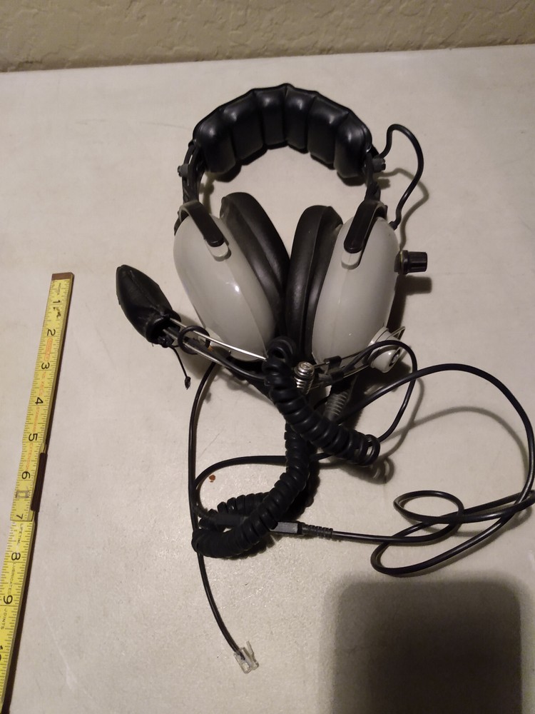 Soft Comm Avionics Headset PreOwned-XLNT! NonProfit Educational Organization