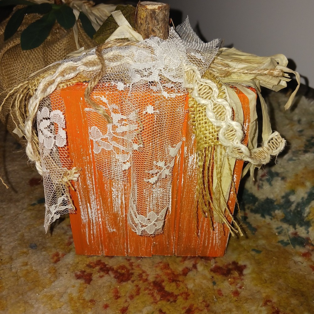 DECORATIVE FALL PUMPKIN LACE BURLAP HANDMADE TABLE MANTLE
