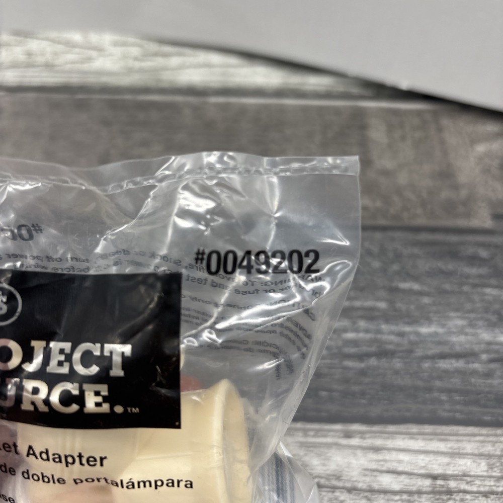 Project Source Dual Socket Adapter Medium Base #0049202 250V, 660W {O}