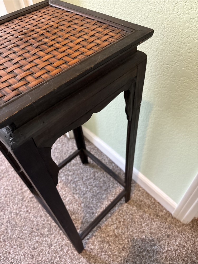 VTG-tall, Lightweight, Asian Style Side Table