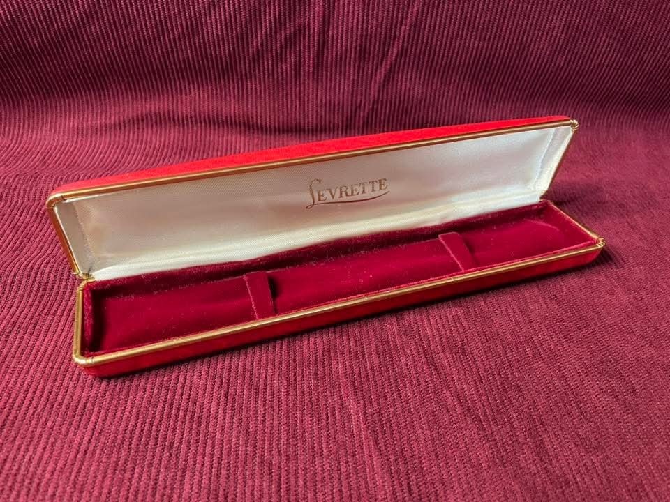 Vintage Levrette Watch Box