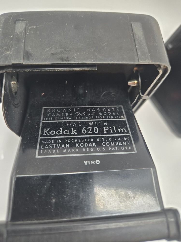 Kodak Brownie Hawkeye Flash Model Camera w/ Handle – Untested