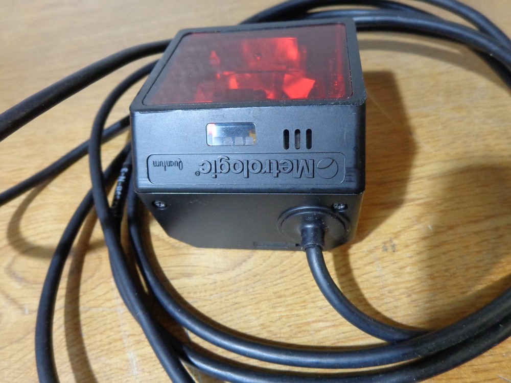 Metrologic Quantum IS3480 USB Barcode Scanner IS3480-38