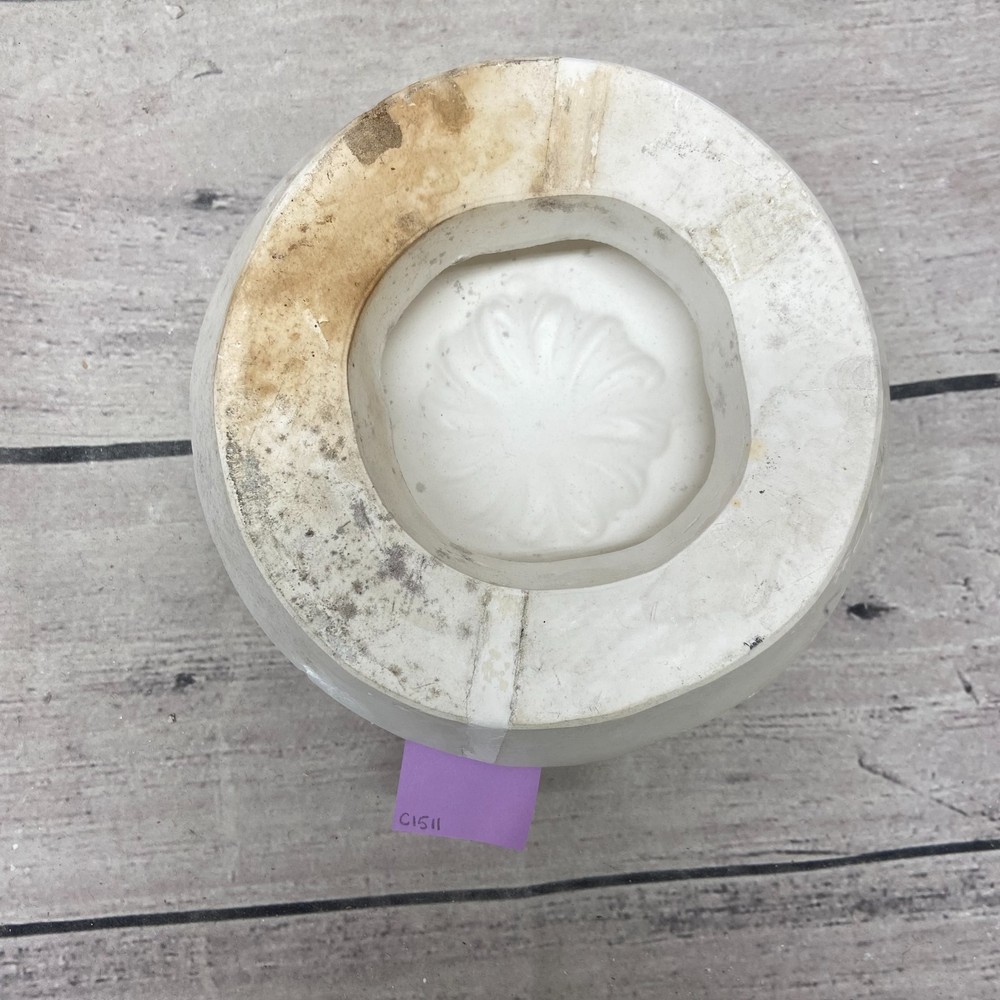 Alberta’s Ceramic Casting Mold Plate With a Floral #410