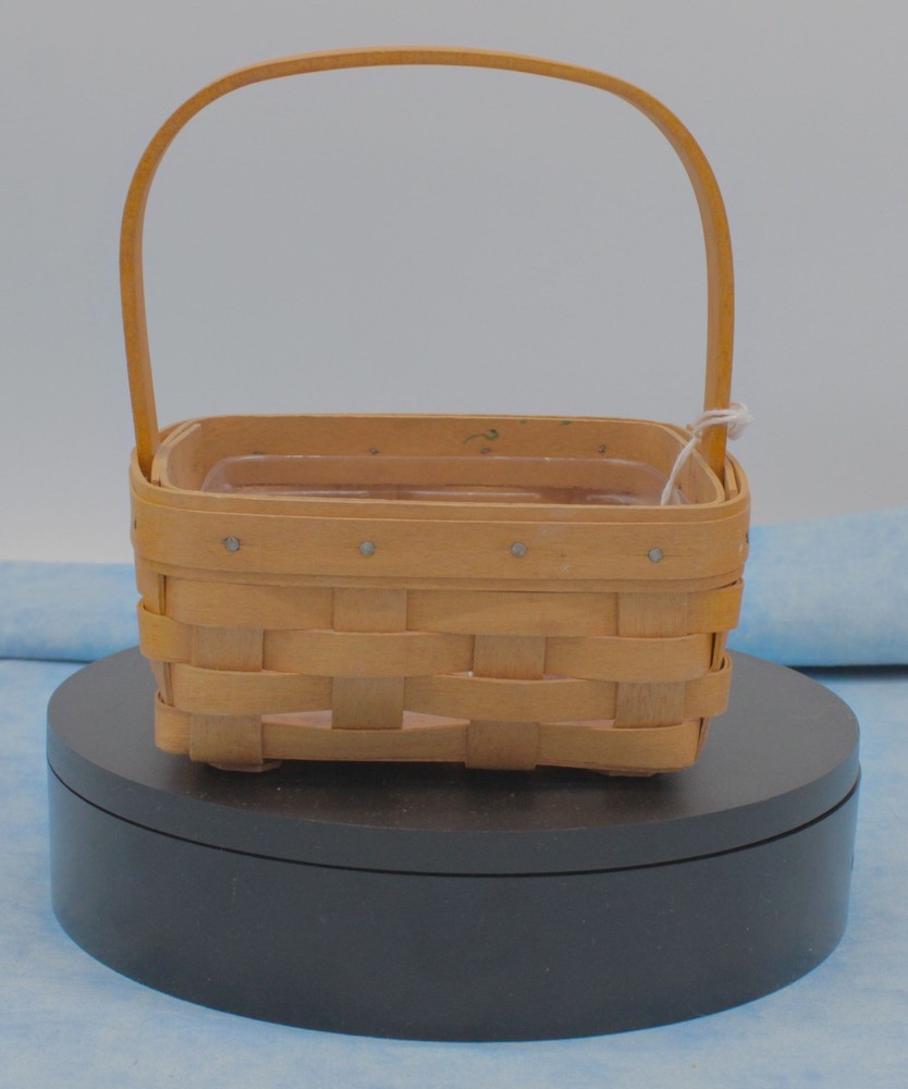Longaberger 2002 Basket – 5.5"x5.5"x6" Fixed Handle with Protector