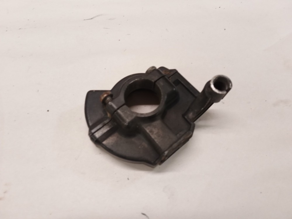 Suzuki RM125 throttle case Fits 1982