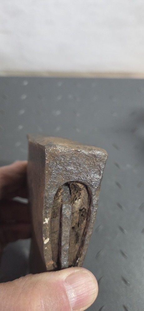 Plumb Rockaway? pattern Axe Head Jersey