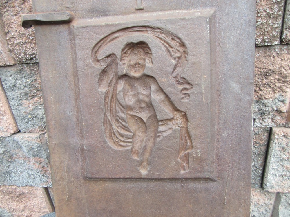 Antique Victorian Cherub Cast Iron Fireplace Insert Fireback w Gate Marks