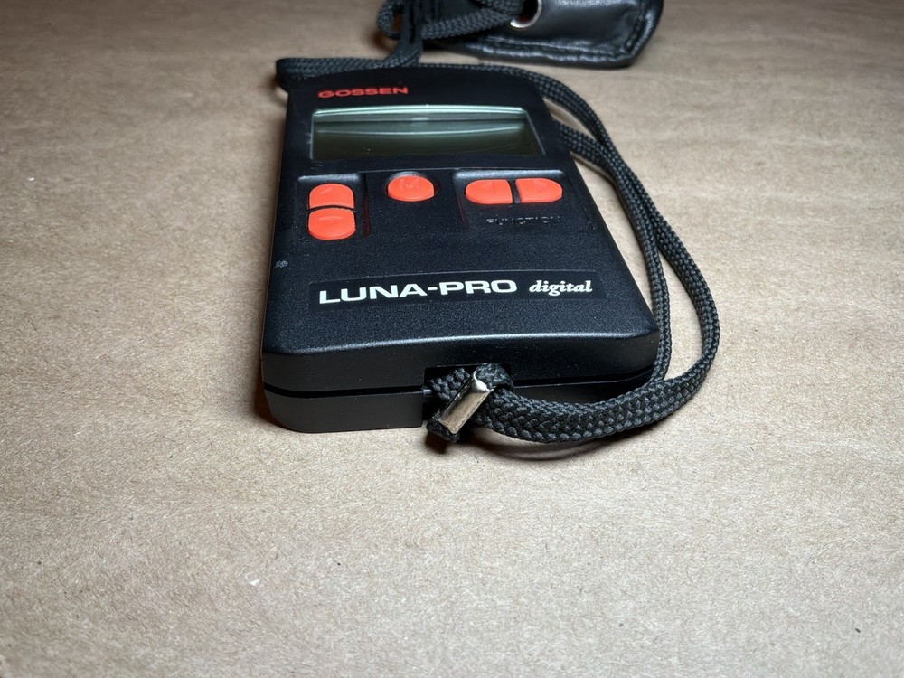 Gossen Luna Pro Digital Light Meter