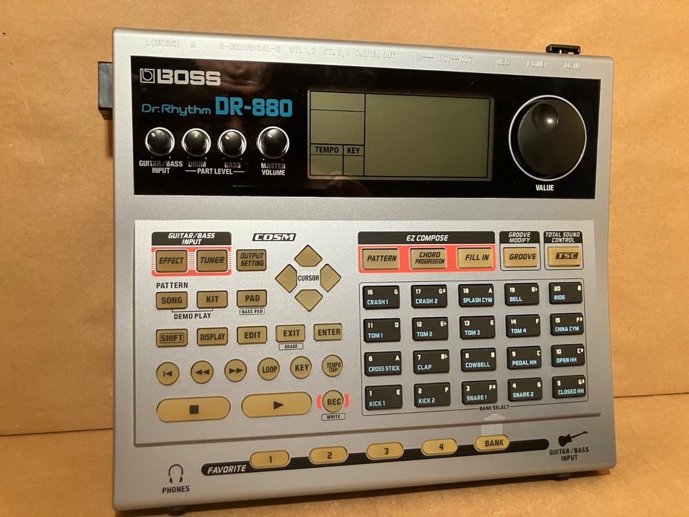 Boss Dr-880 Dr. Rhythm Drum Machine