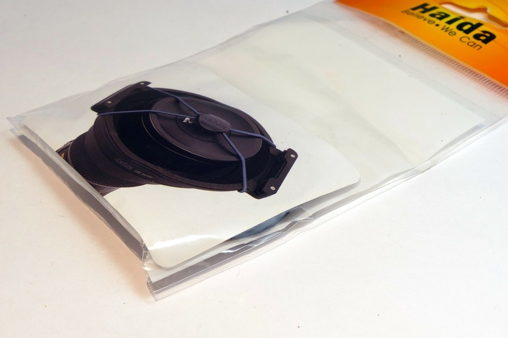 Front Cap Keeper holder snap on for Lens front rubber string