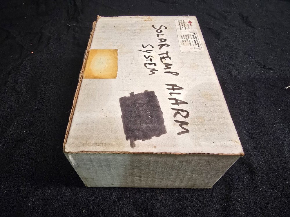 MICROTEMP ELECTRONICS ST-1 Solar Temp Alarm System (NOS)