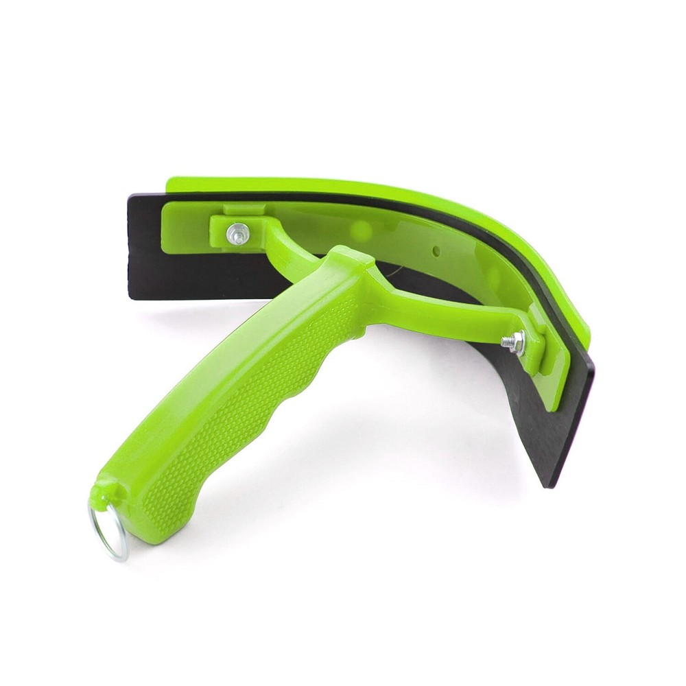 CURVED PLASTIC SWEAT DRYER FOR HORSES