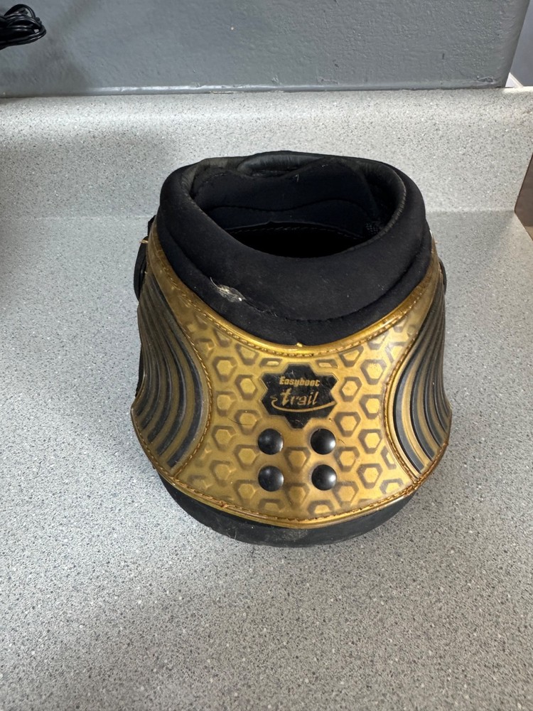 Easyboot Trail Size 4 — BRAND NEW!