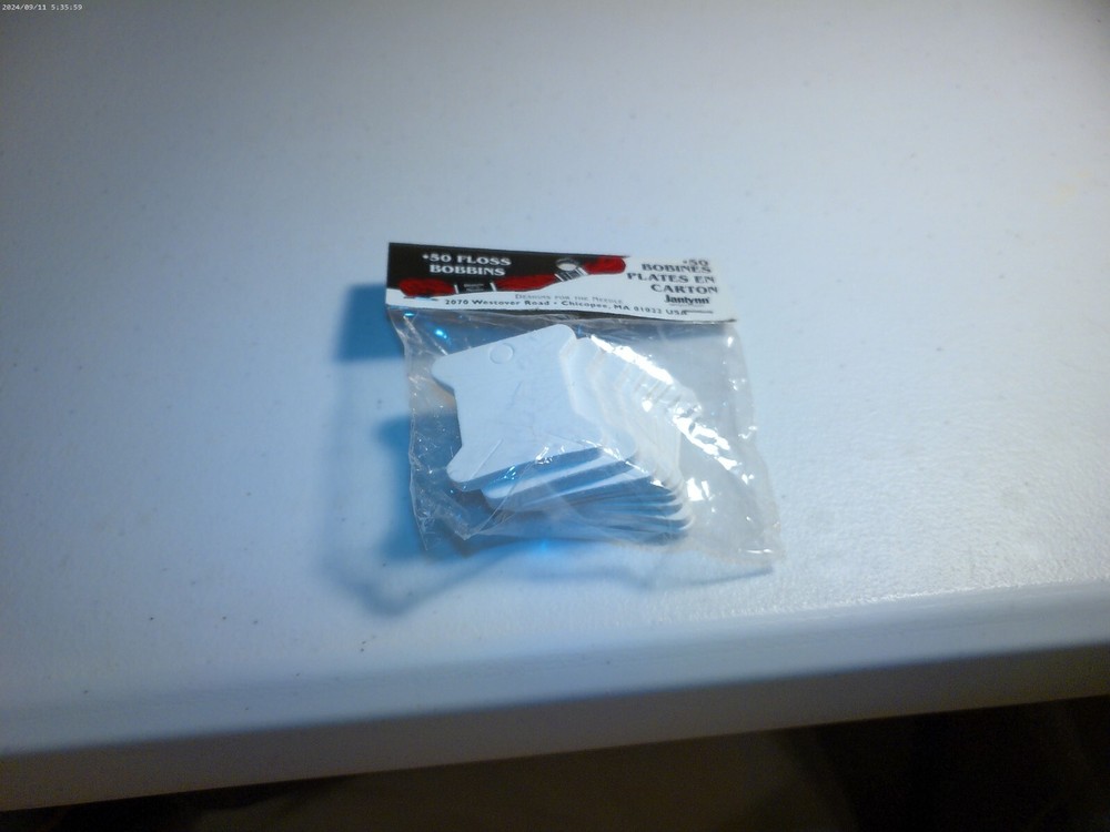 Janlynn Cardboard Floss Bobbins-50/Pkg