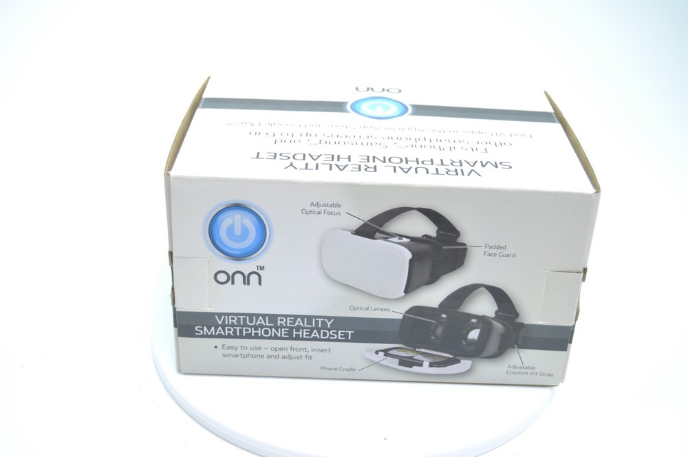 ONN Virtual Reality Smartphone Headset White Open Box Gr8 Condition