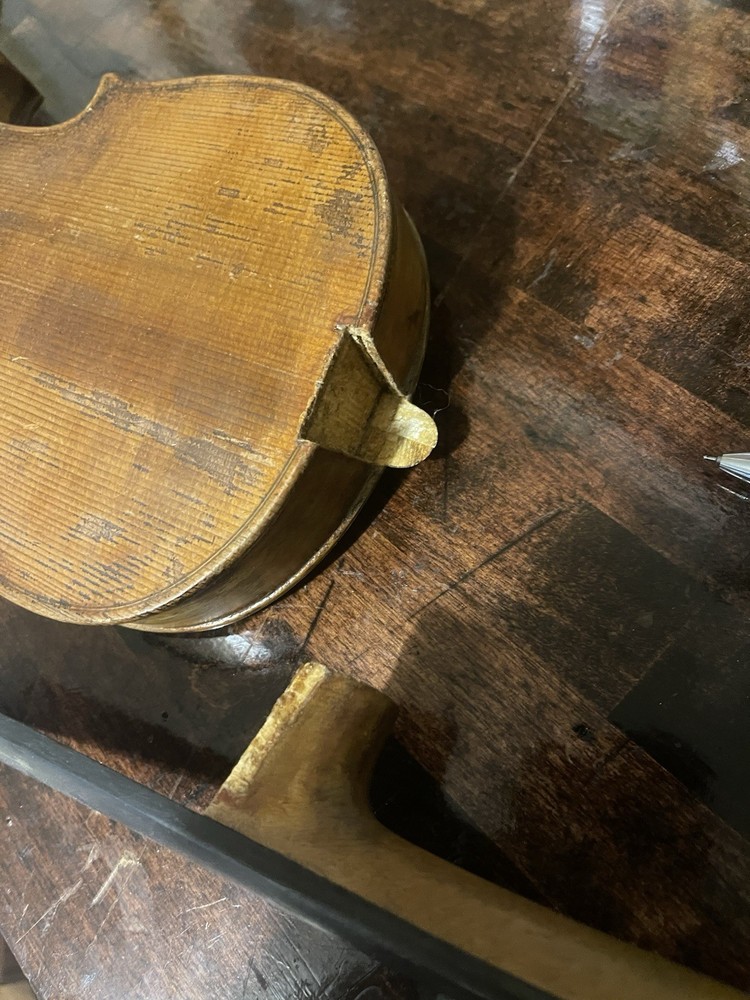 Attractive French Violin project
