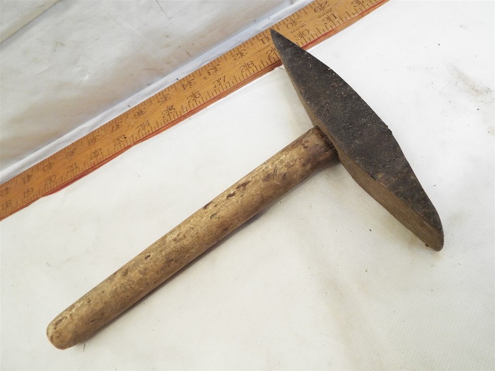Higgins & Son Mill Pick Double Bit Stone Mason Dressing Hammer Tool Mining