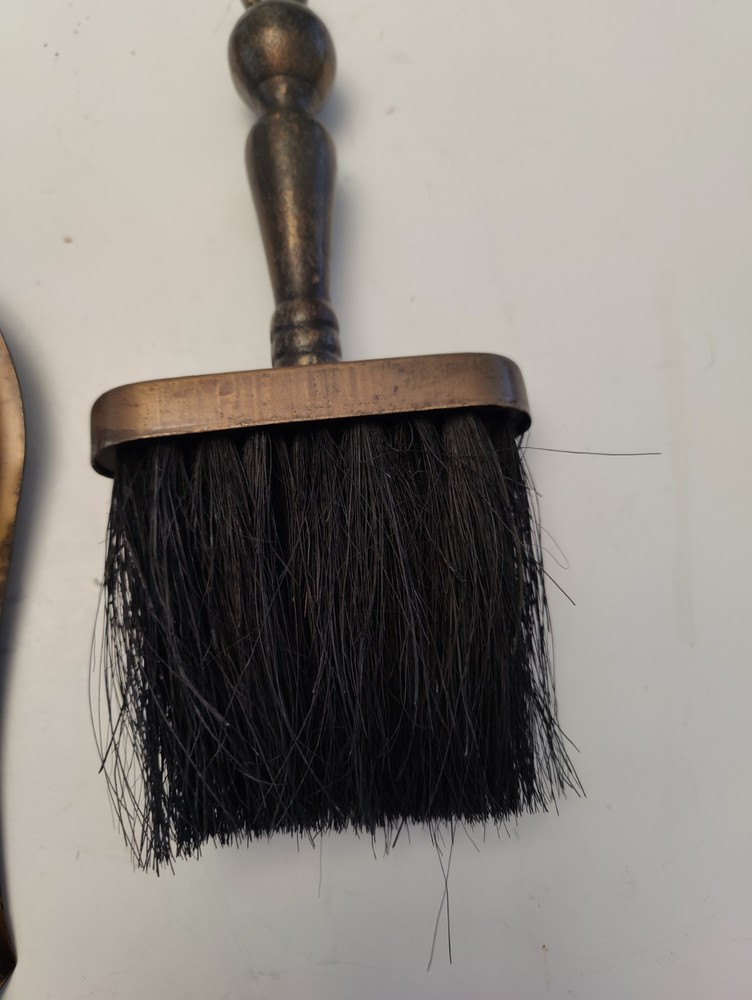 "Duchess" Brushed Brass Shovel And Brush Set