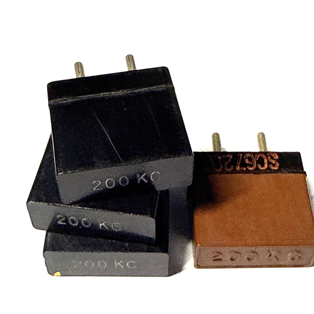 one  quartz crystal  200 KC