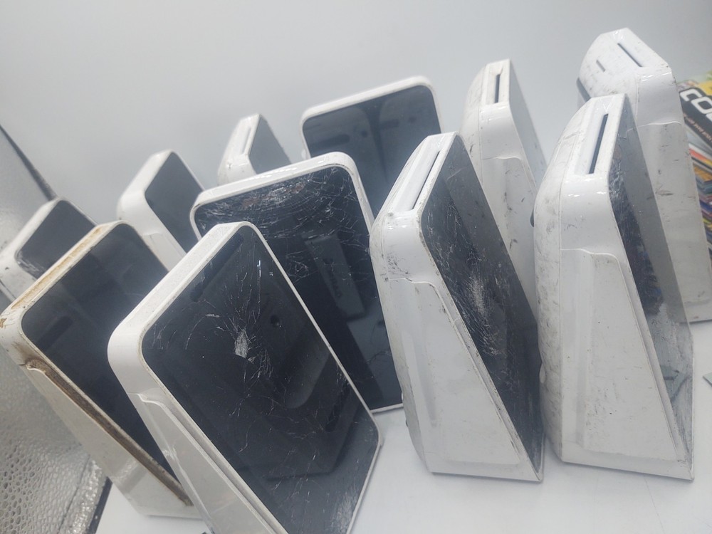 One Random Square Terminal Not Working. For Parts.