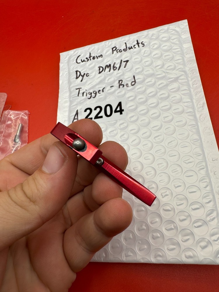 Custom Products Dye DM6/7 Trigger-Red