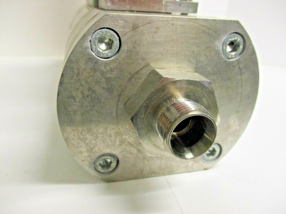 BROOKS SMART MASS FLOW METER, SLAMF53S2DDD3K2A3