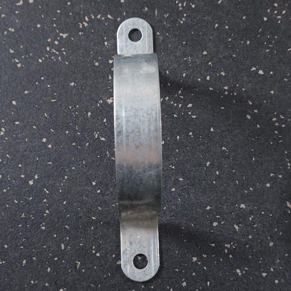 Unbranded - Pipe Strap Rigid - 4" Iron - 2 Hole - (QTY 1) Used