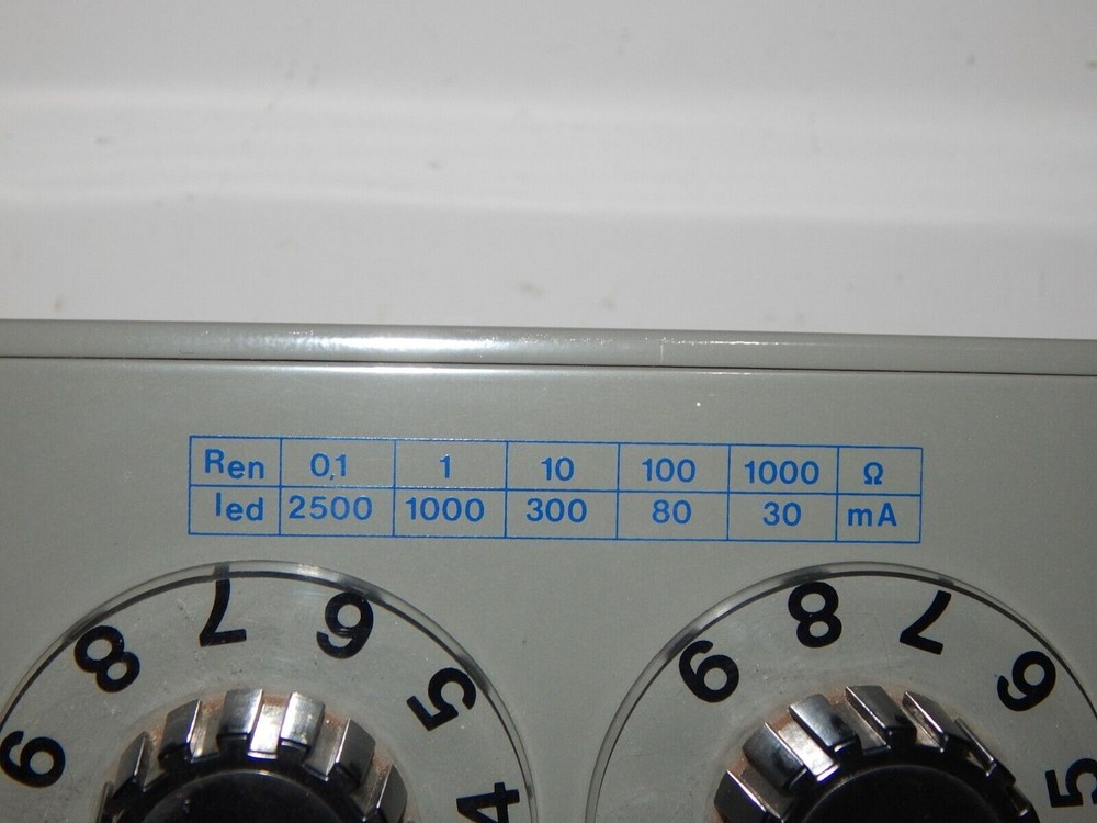 Crank resistance D05 resistance box box precision variable 0-9999.9 ohms 0.1