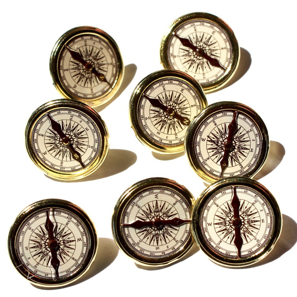 Eyelet Outlet Shape Brads 12/Pkg Compass