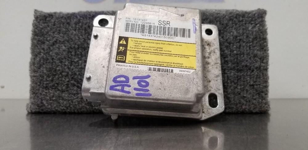 04 CHEVY SSR SRS CONTROL MODULE 12246615