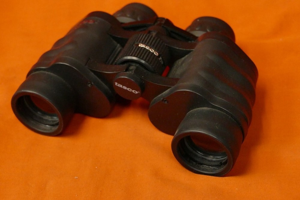 TASCO BINOCULARS WITH BIRDING KIT 7X 35 , NEW