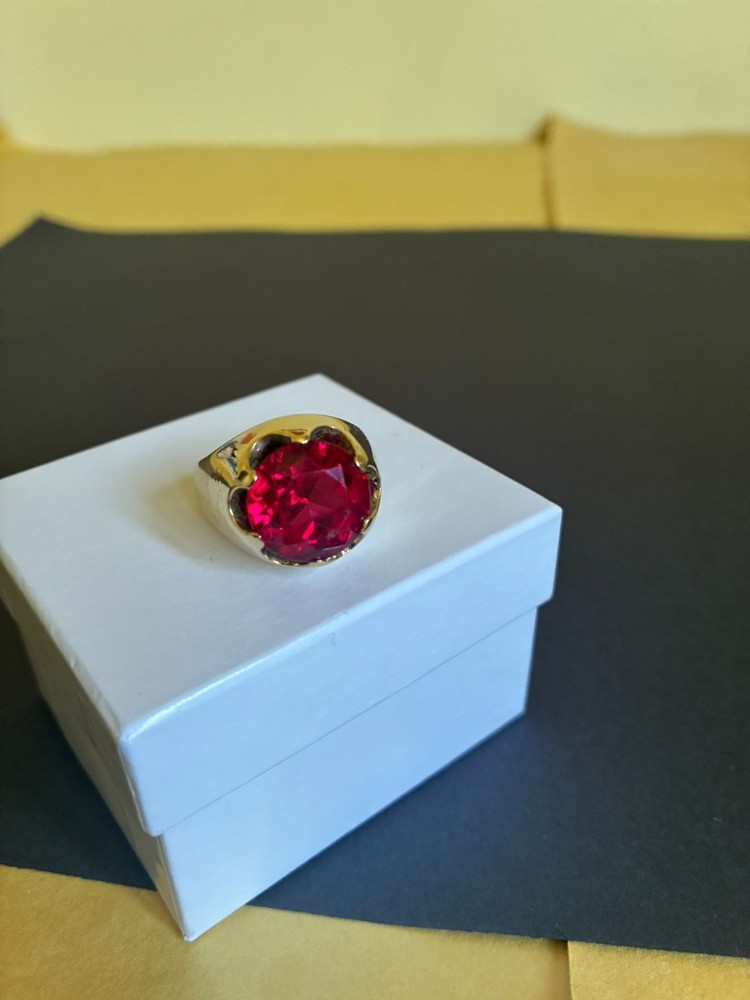 Men's 10K Gold Ring + Lab Created Ruby/Garnet Stone (Preowned)
